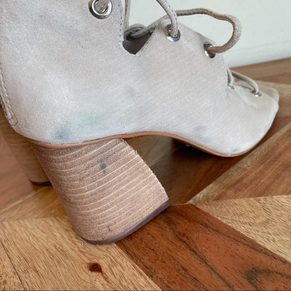 Vince Camuto Nahara Sandals Tan Suede Lace Up - Picture 5 of 7